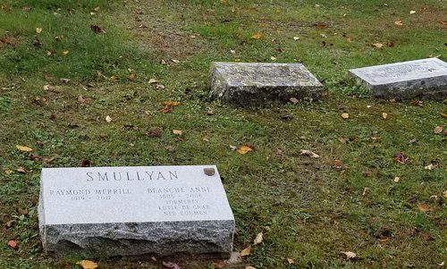 Raymond and Blanche&#x27;s grave.